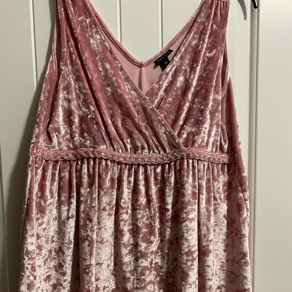 Torrid pink velvet tank top with braid detail.